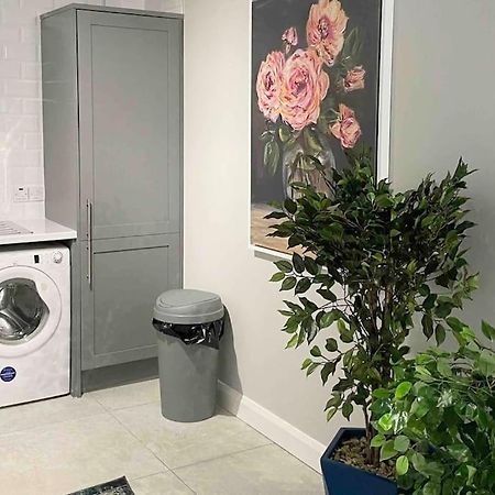 Close To Belfast City Centre.Modern Opened Planned Екстериор снимка