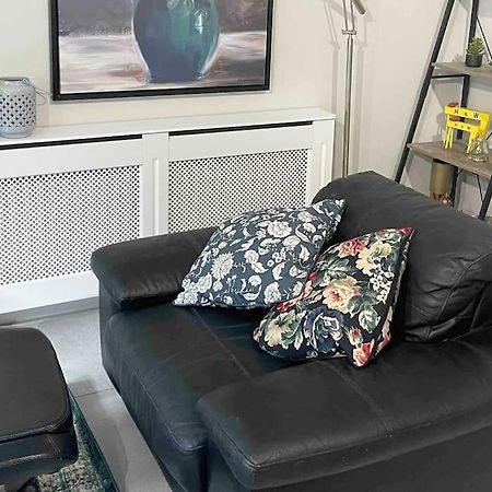 Close To Belfast City Centre.Modern Opened Planned Екстериор снимка