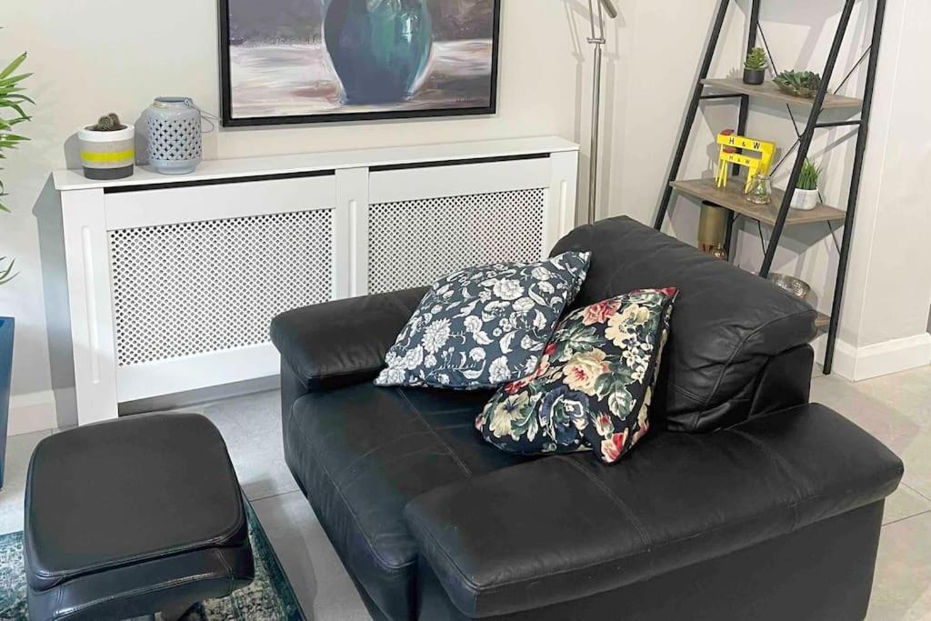 Close To Belfast City Centre.Modern Opened Planned Екстериор снимка